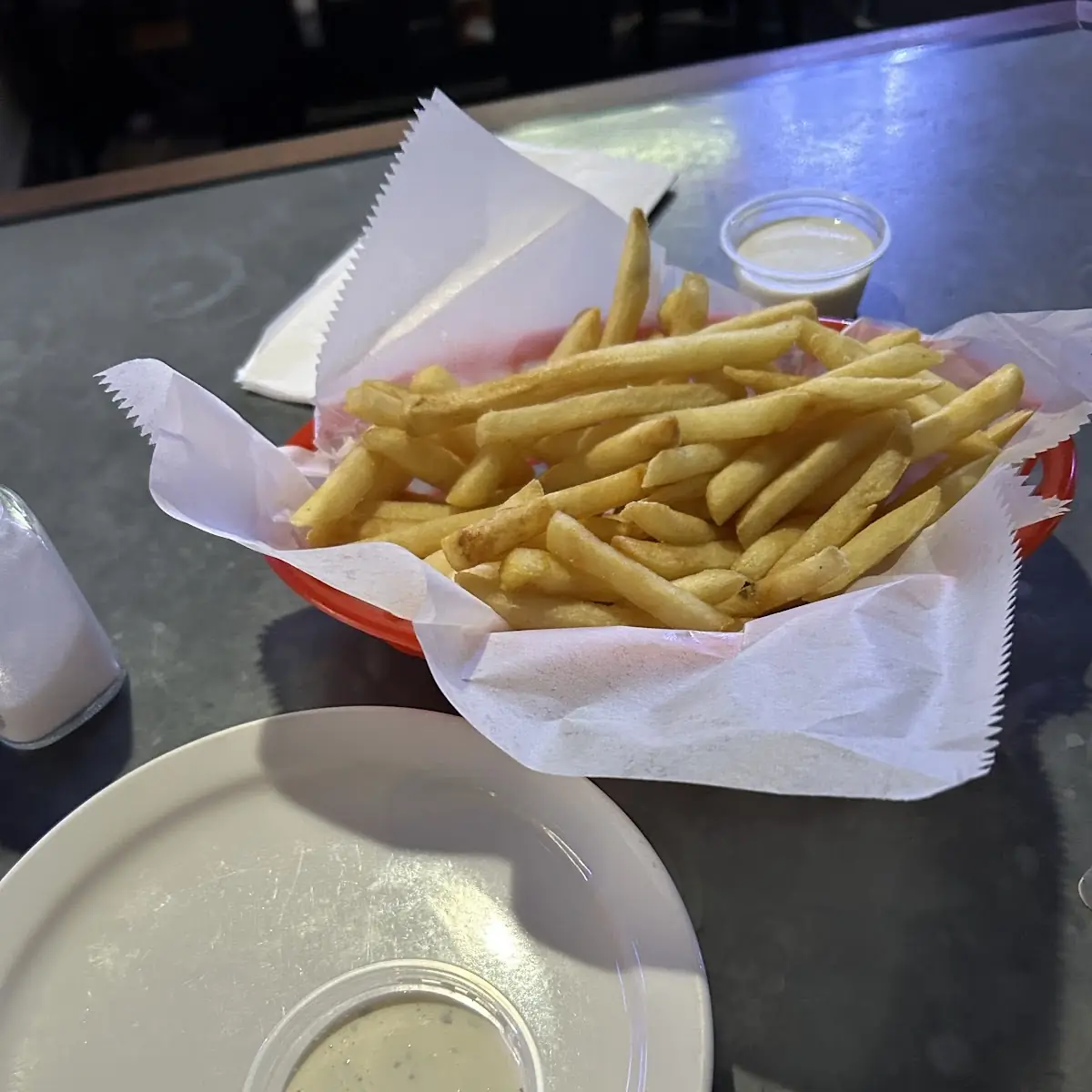 Fries with Ranch Dipping Sauce