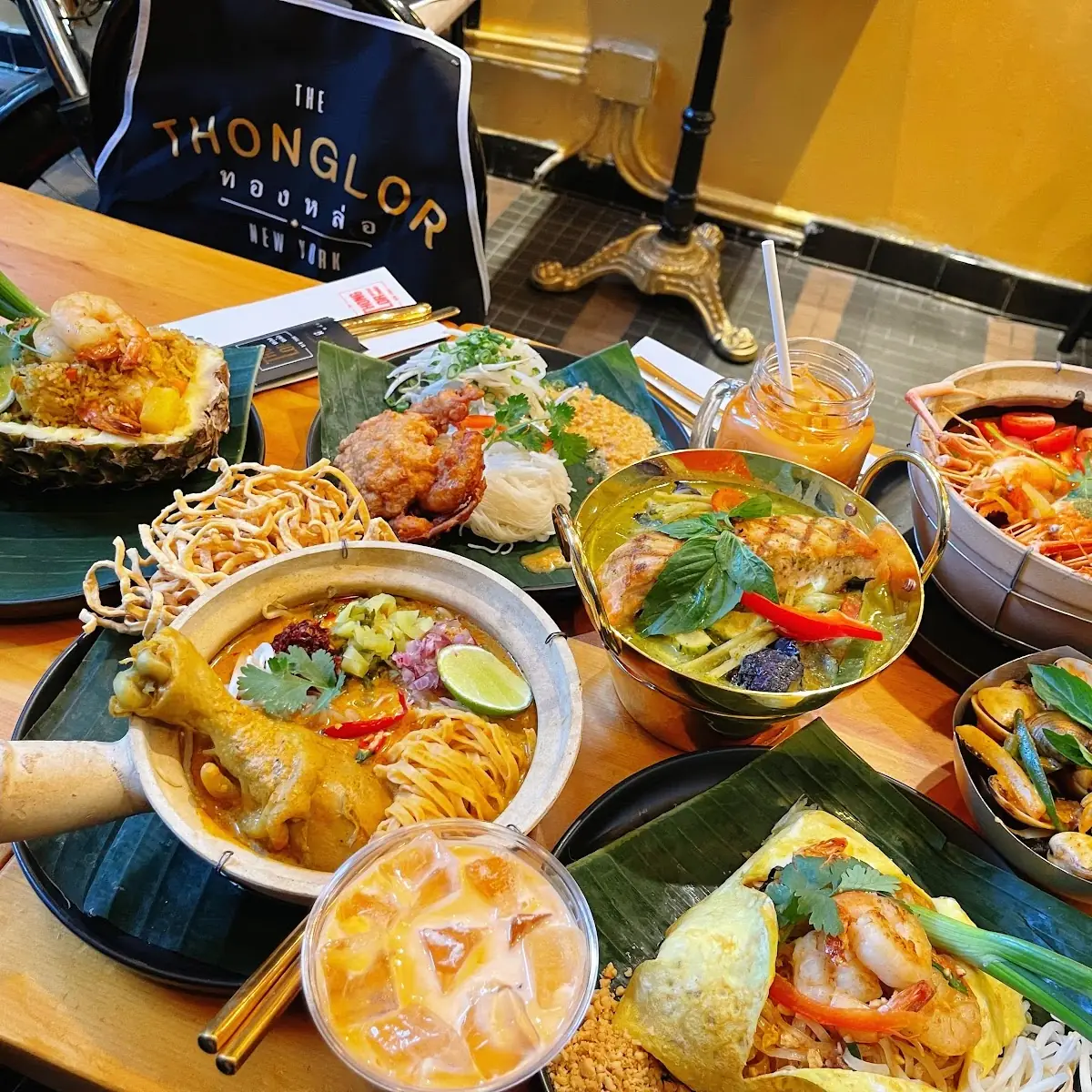 Thonglor Tum Thai Kai-Kem