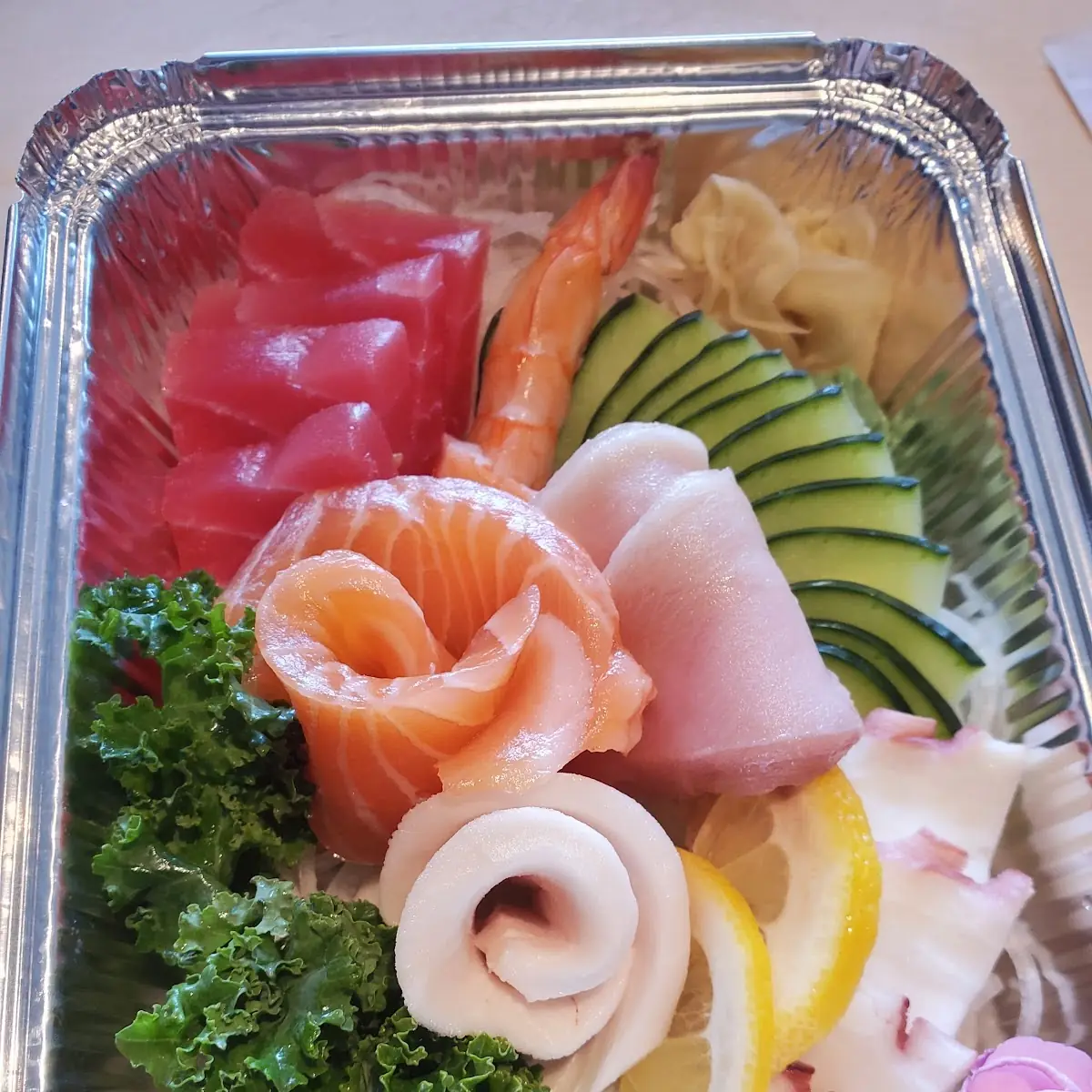 Large Assorted Sashimi Set
