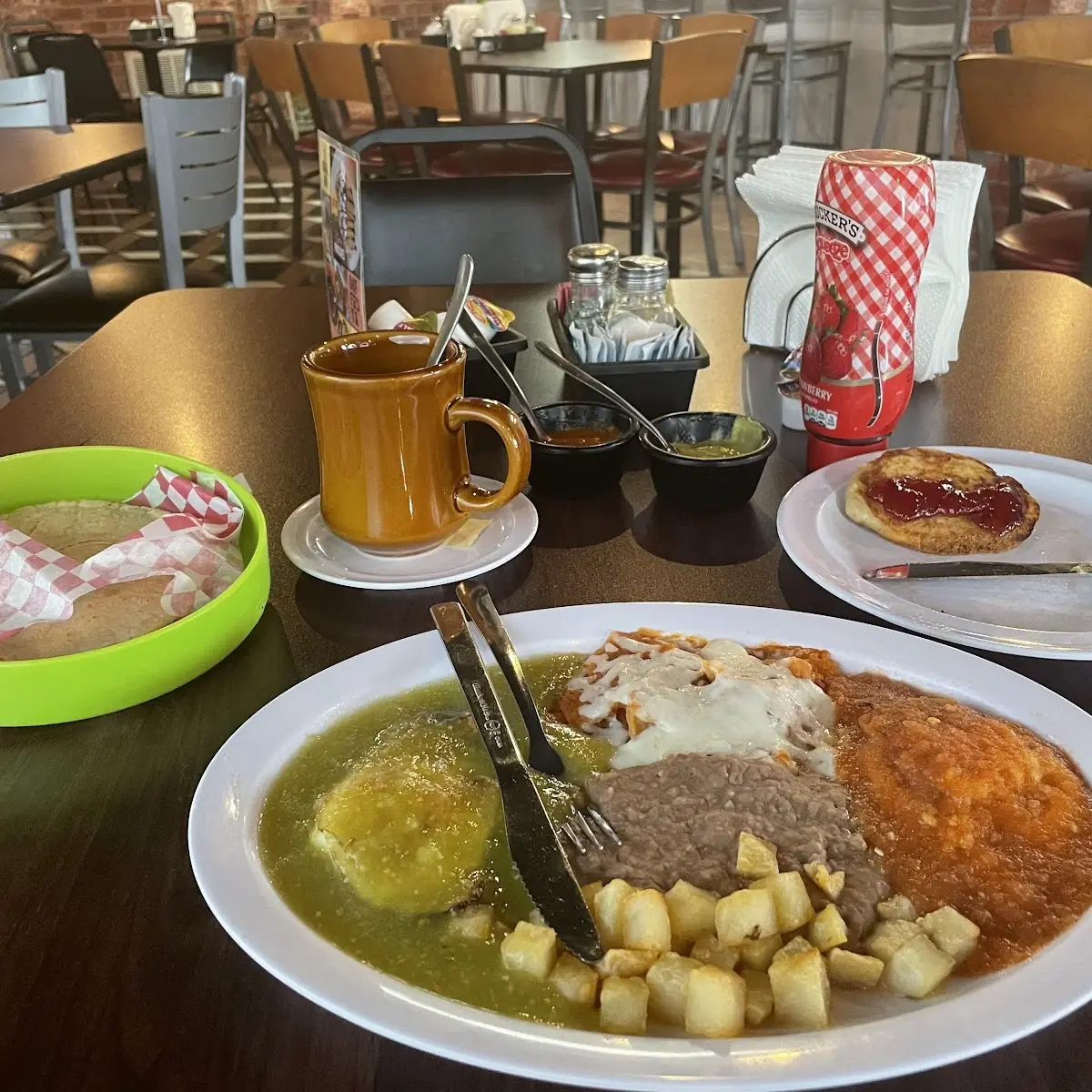 Huevos Divorciados