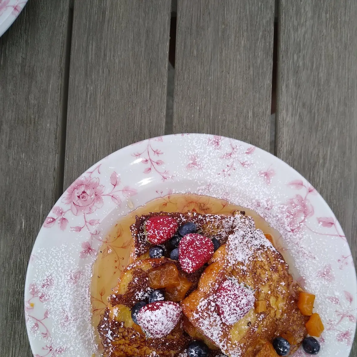 French Toast with Fresh Berries