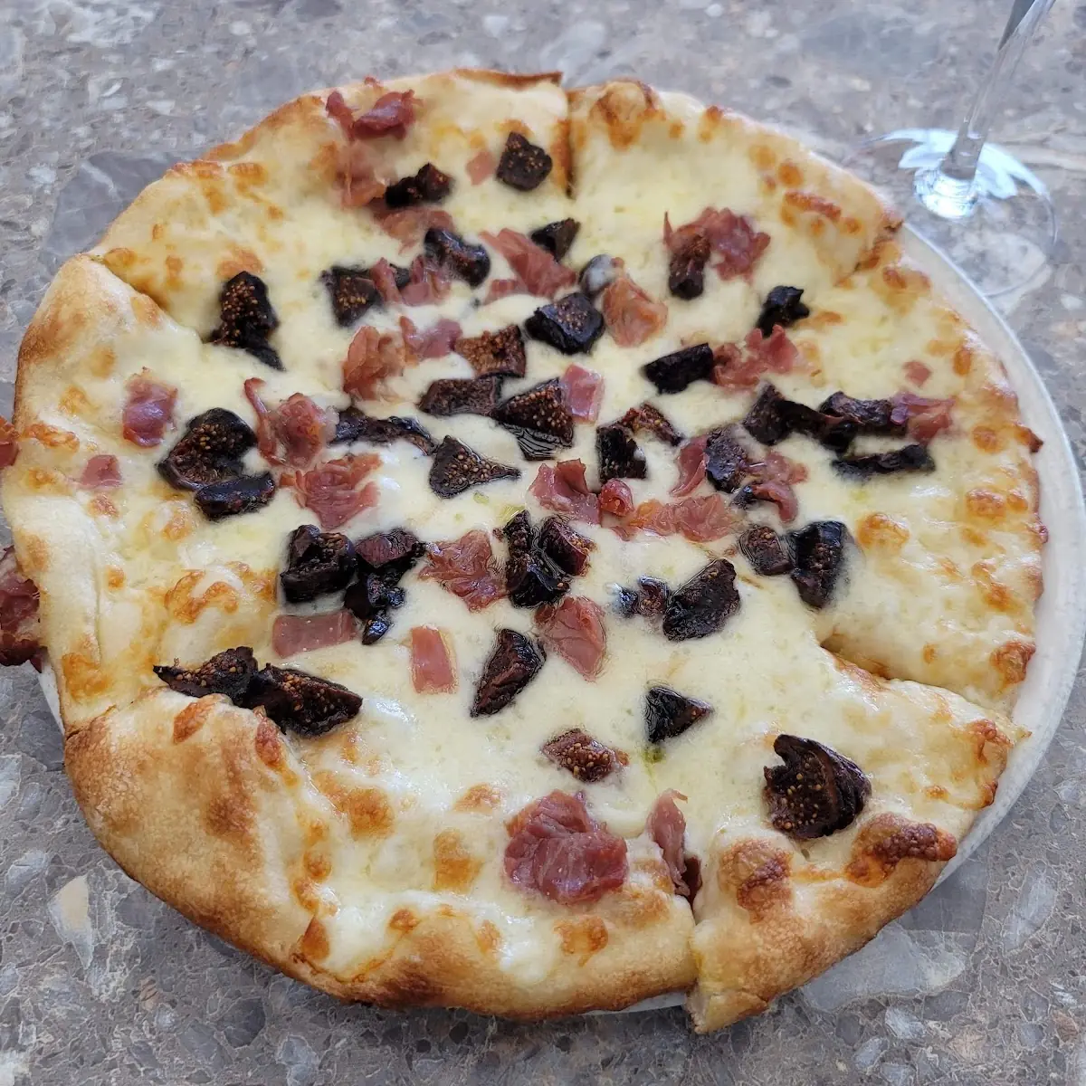 Fig & Prosciutto Pizza