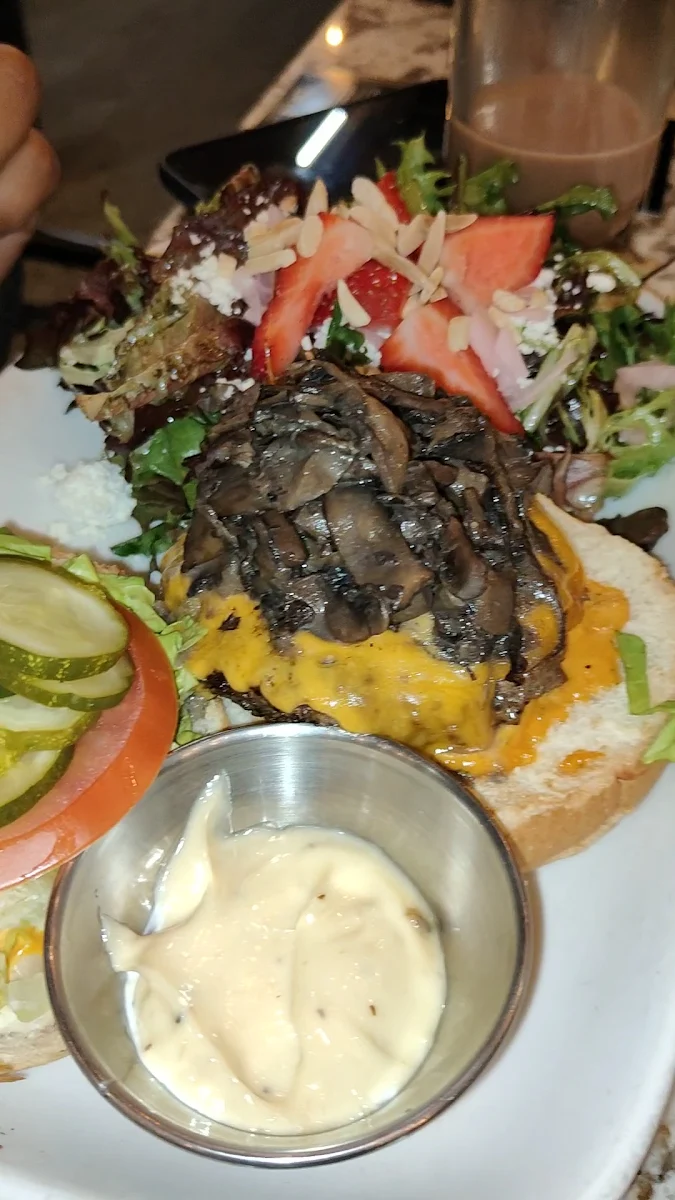 Food & drink photo 8