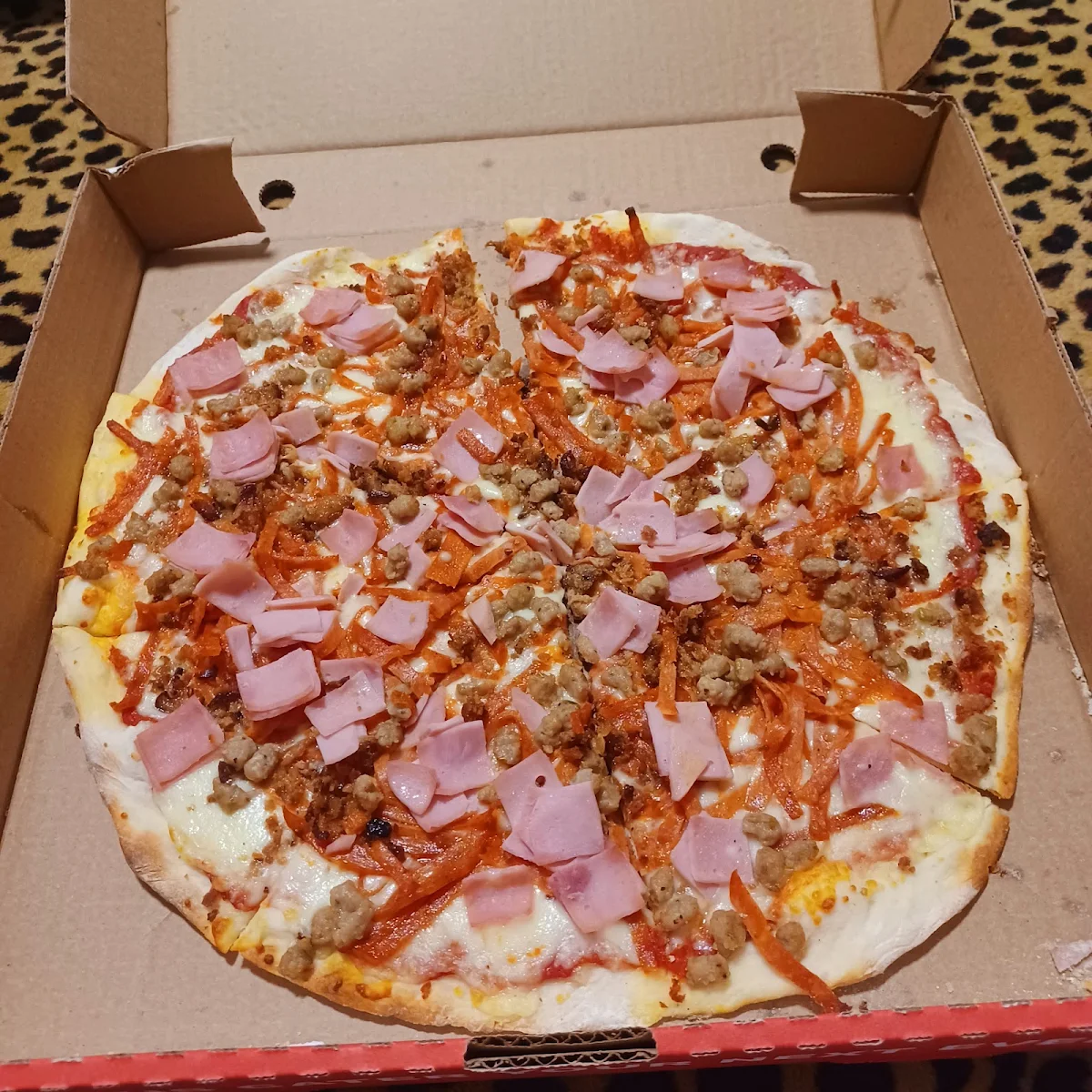 Food & drink, Capri Pizza