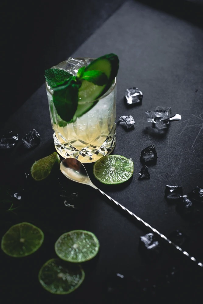 Food & drink, Le Esmond