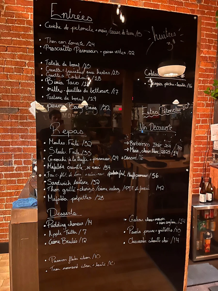 Menu, Le Esmond