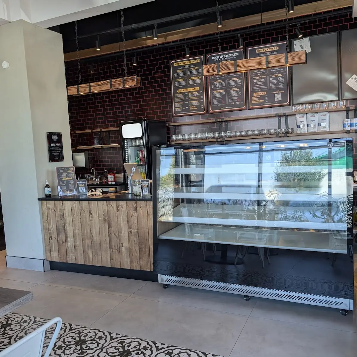 Vibe, Shelby's Legendary Shawarma