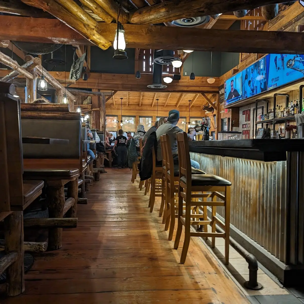 Vibe, Montana’s BBQ & Bar