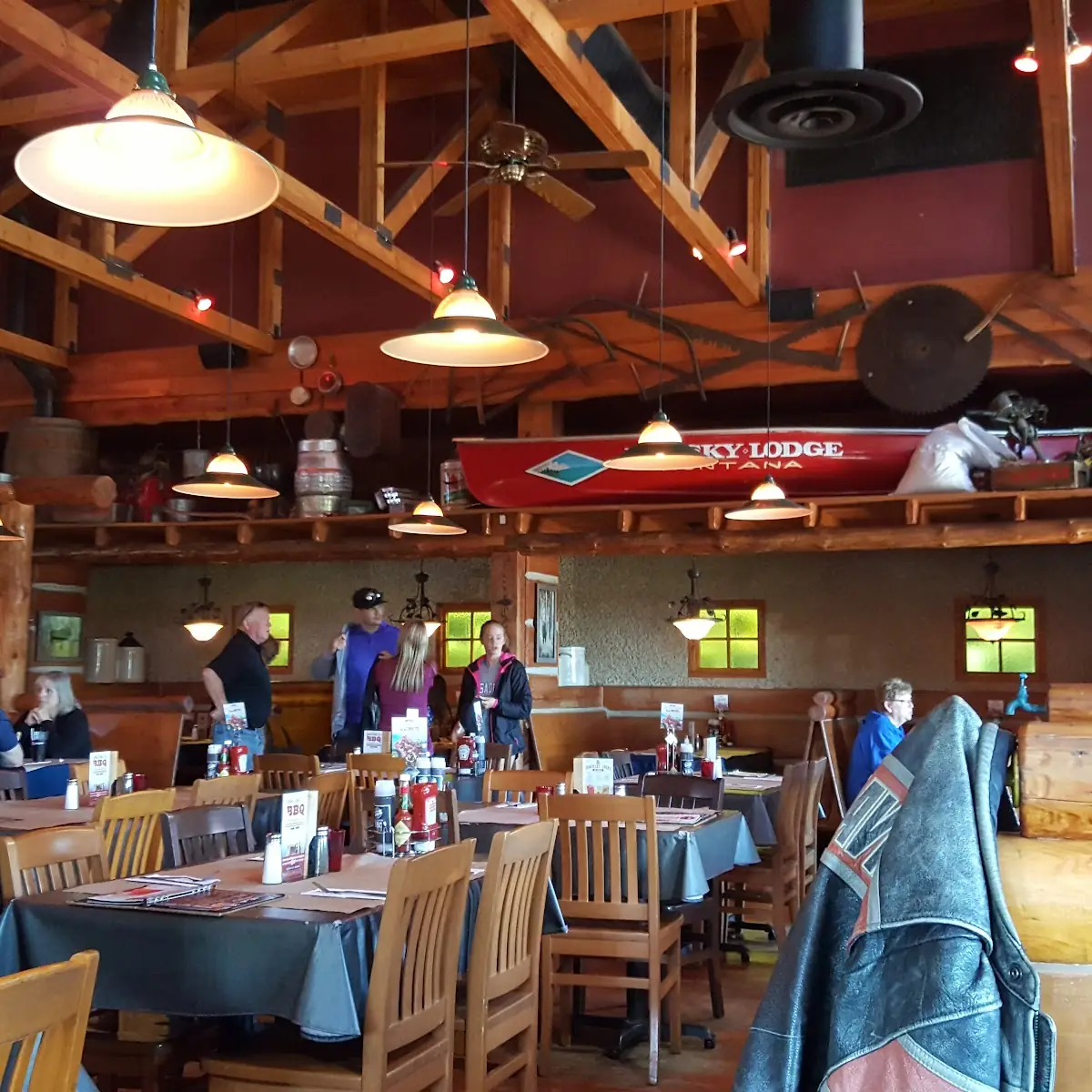 Vibe, Montana’s BBQ & Bar