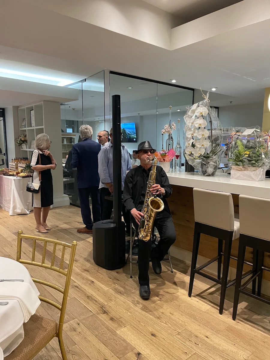 Vibe, Boccaccio - Italian Restaurant
