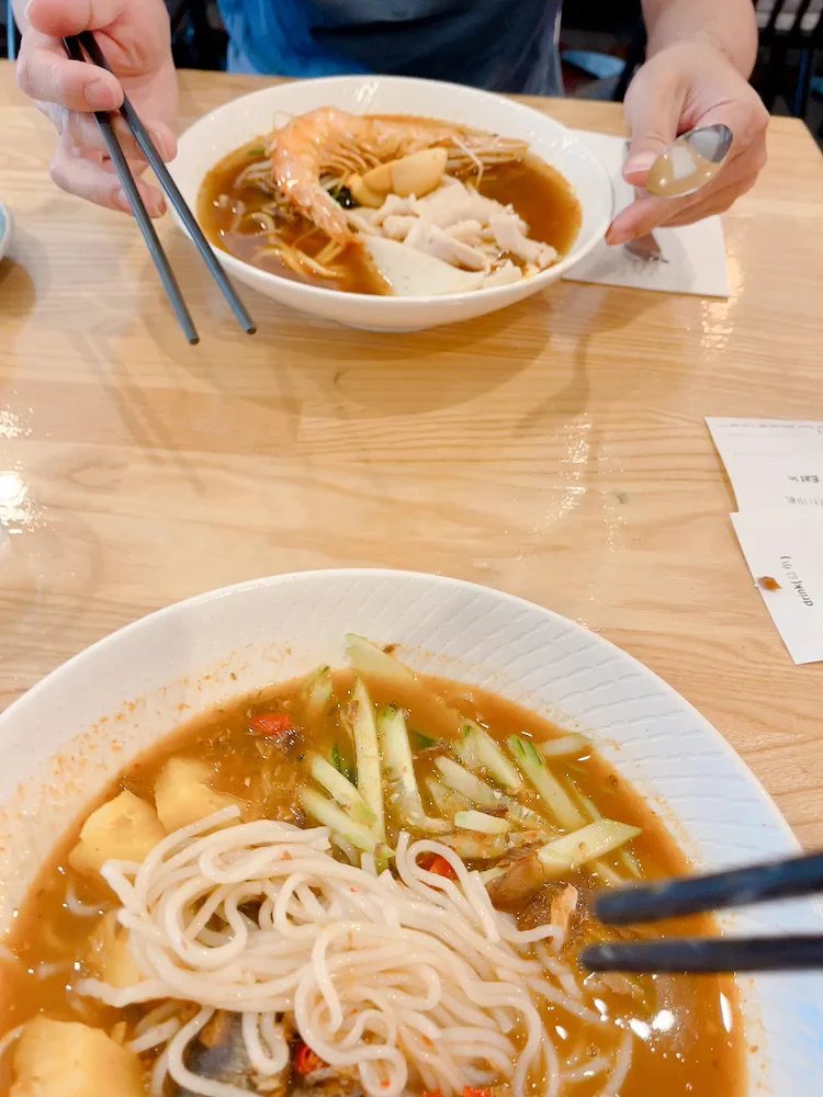 Food & drink, TWO CIRCLES CAFE