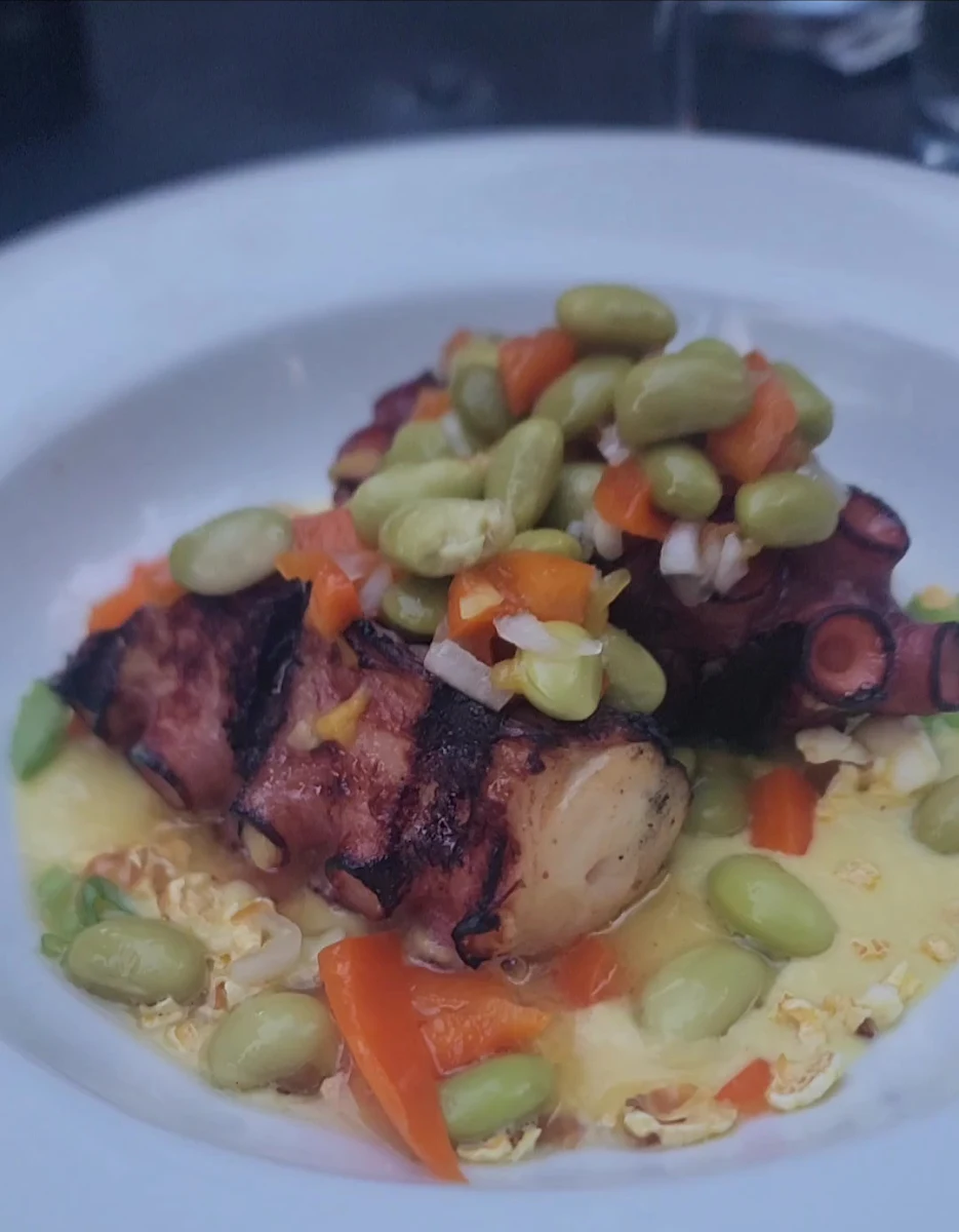 Food & drink, Restaurant Feliciano Apportez Votre Vin BYOB