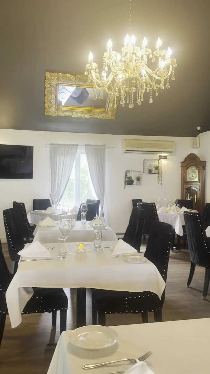 Vibe, Restaurant Feliciano Apportez Votre Vin BYOB