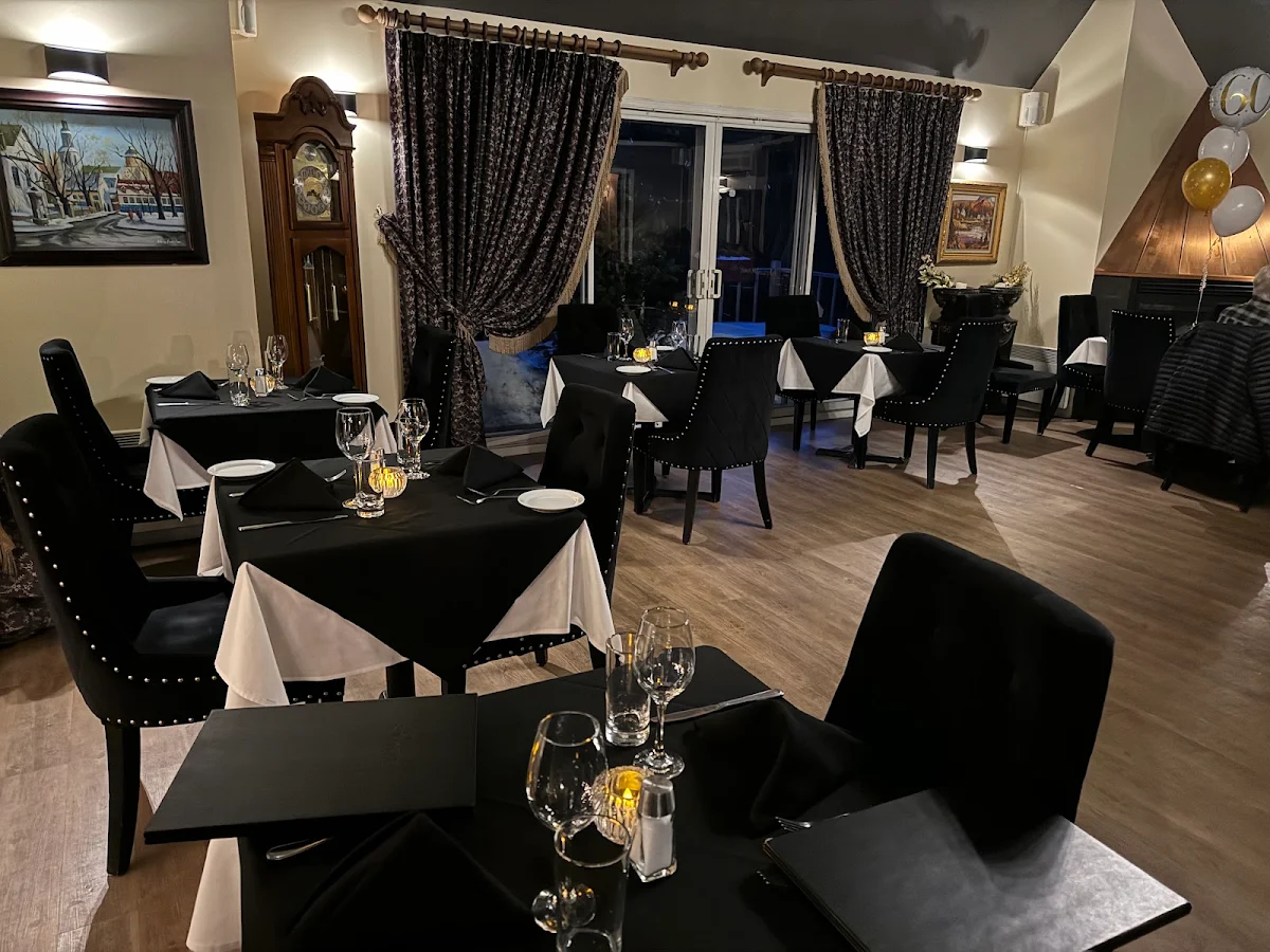 Vibe, Restaurant Feliciano Apportez Votre Vin BYOB