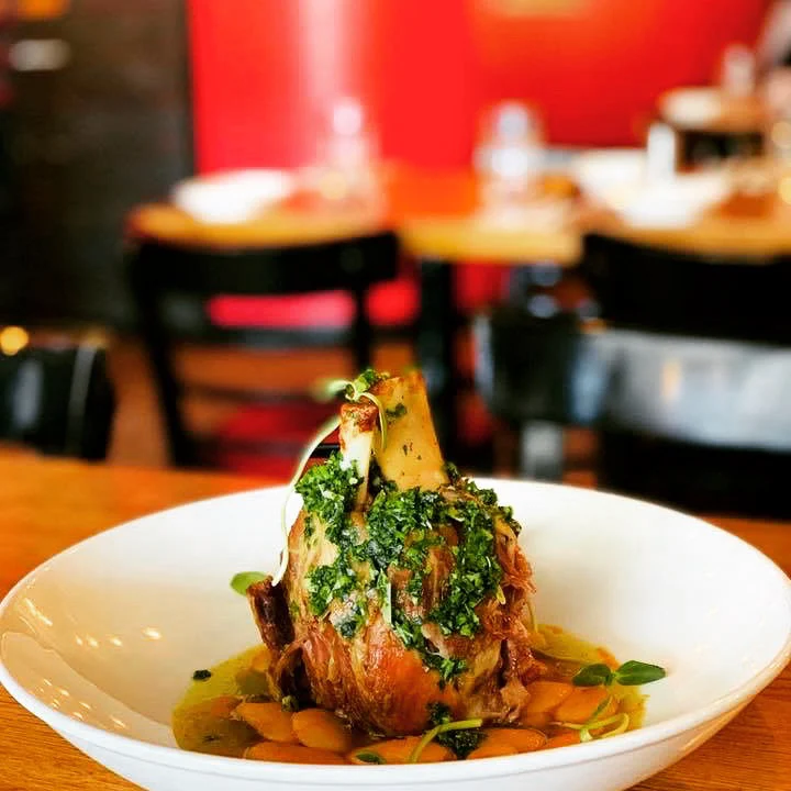 Food & drink, Restaurant Bagatelle Bistro Apportez votre vin