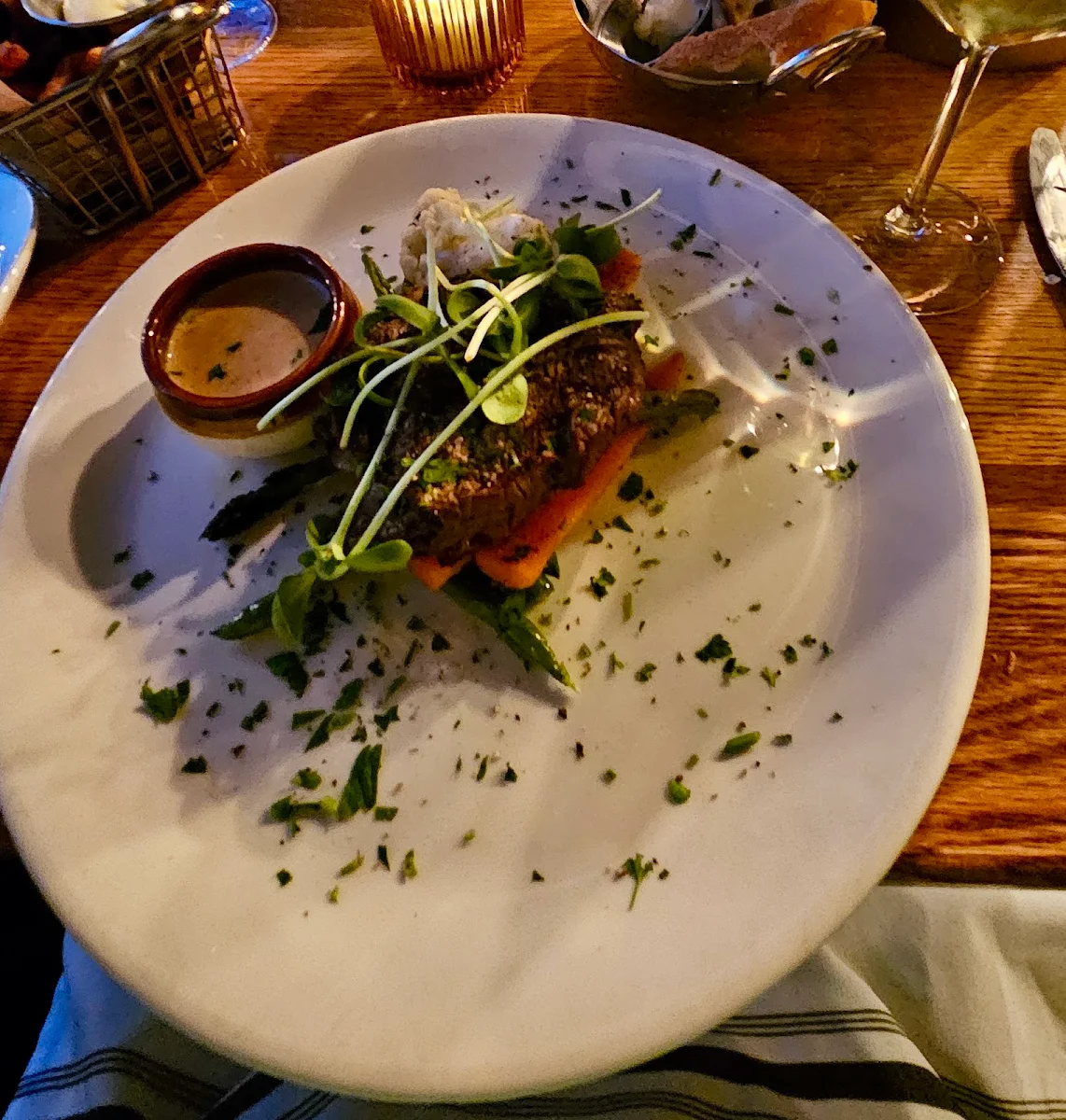 Food & drink, Restaurant Bagatelle Bistro Apportez votre vin