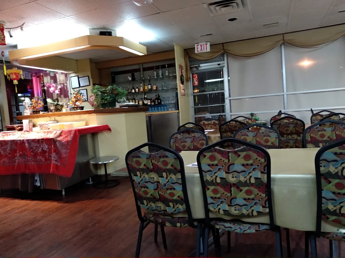 Vibe, Golden Gate Restaurant