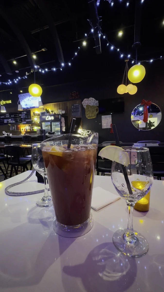 Food & drink, Léo's Taproom