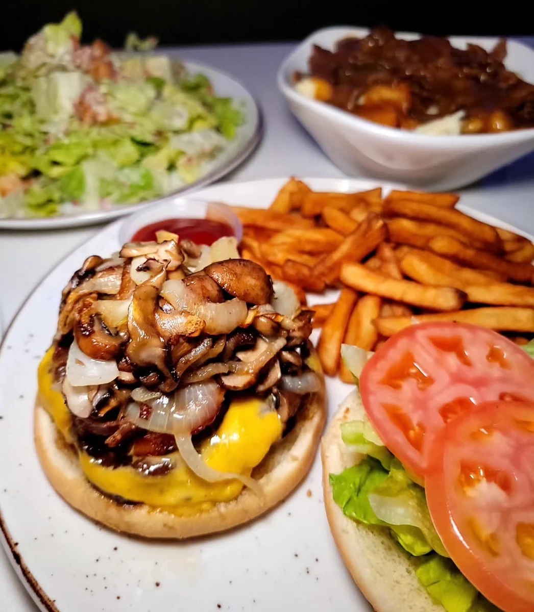 Food & drink, Léo's Taproom