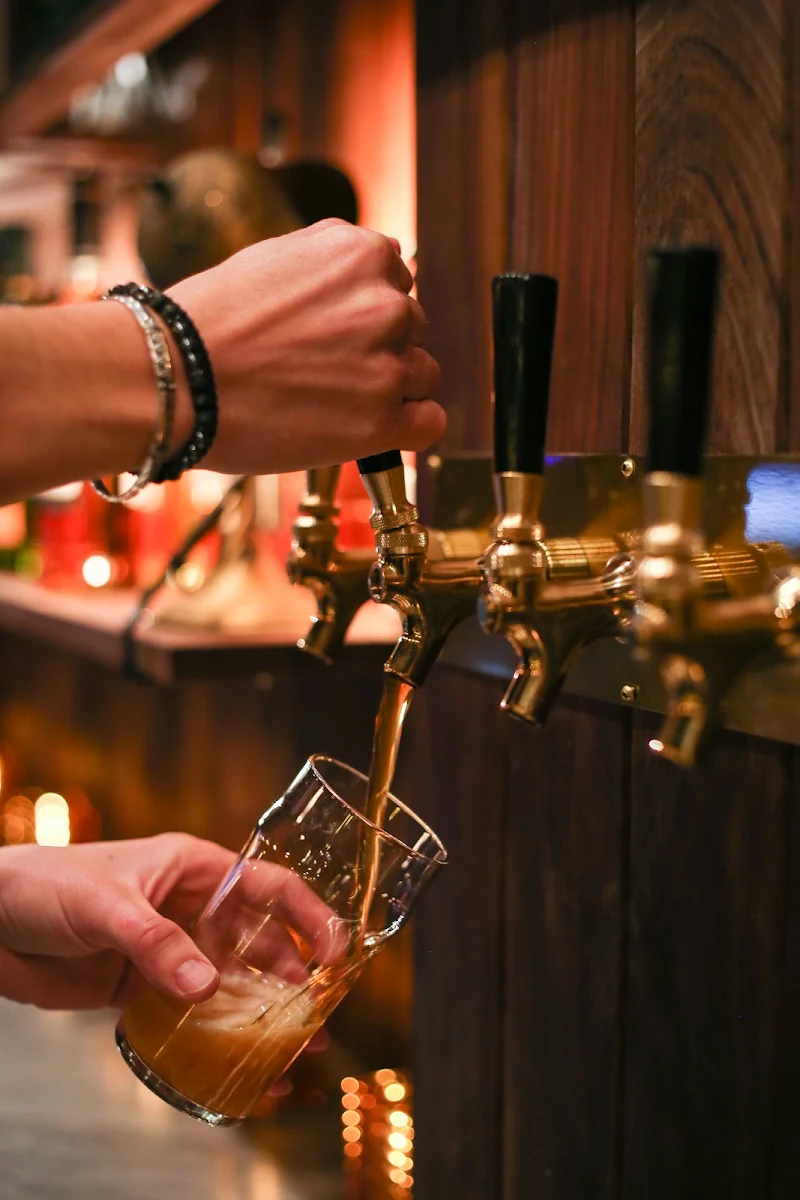 Food & drink, Léo's Taproom