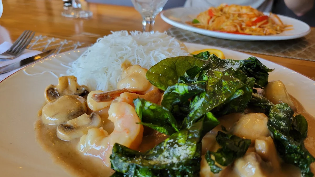 Food & drink, Khmer Angkor Express