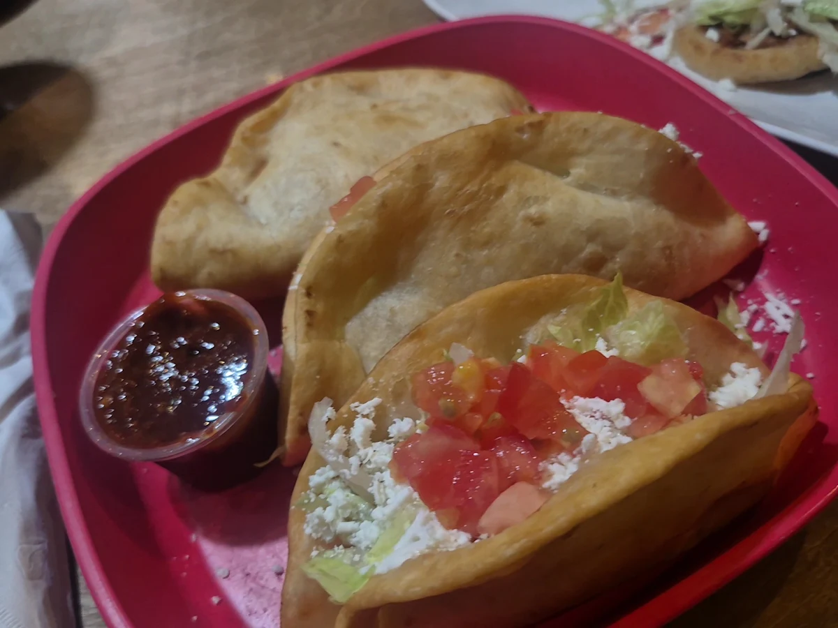 Food & drink photo 2