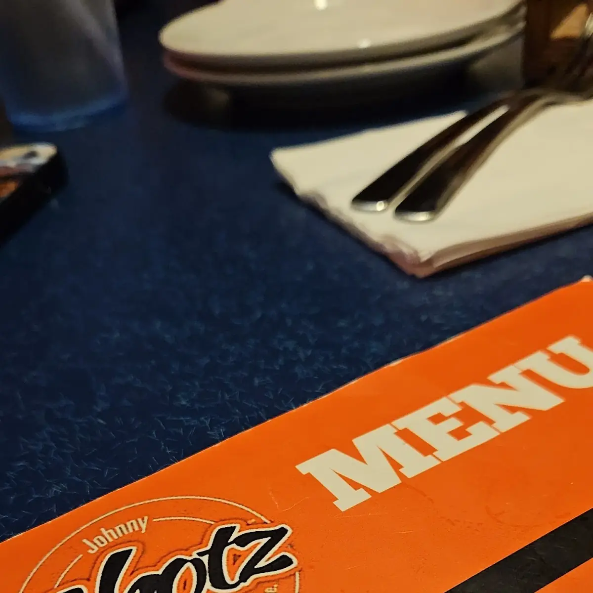 Menu, Johnny Shotz