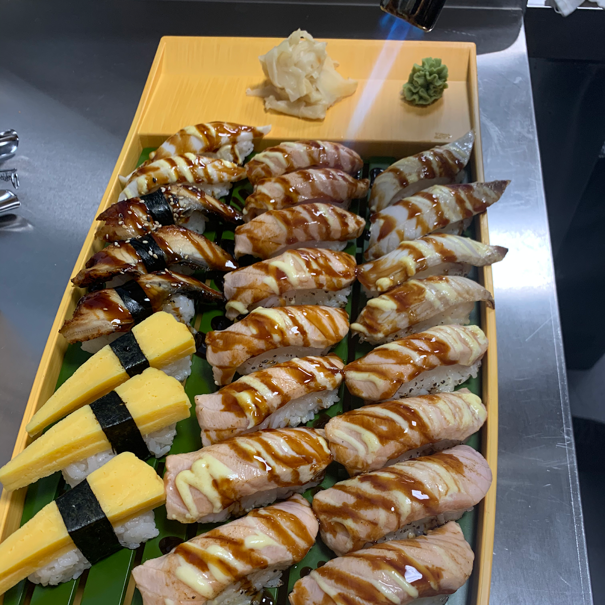 Food & drink, Sushi Island