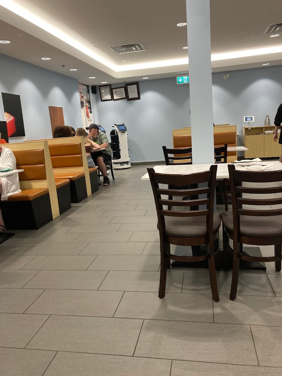 Vibe, Sushi Island