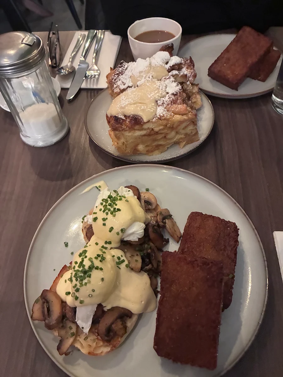 Food & drink, Love You, Mean It - Bar & Restaurant