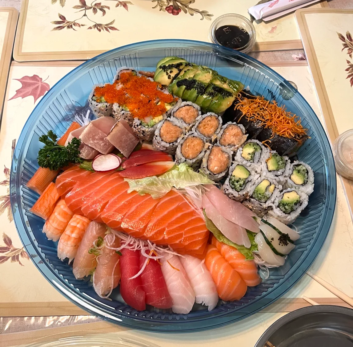 Food & drink, Hug Sushi Richmond Hill (Sushi Takeout)