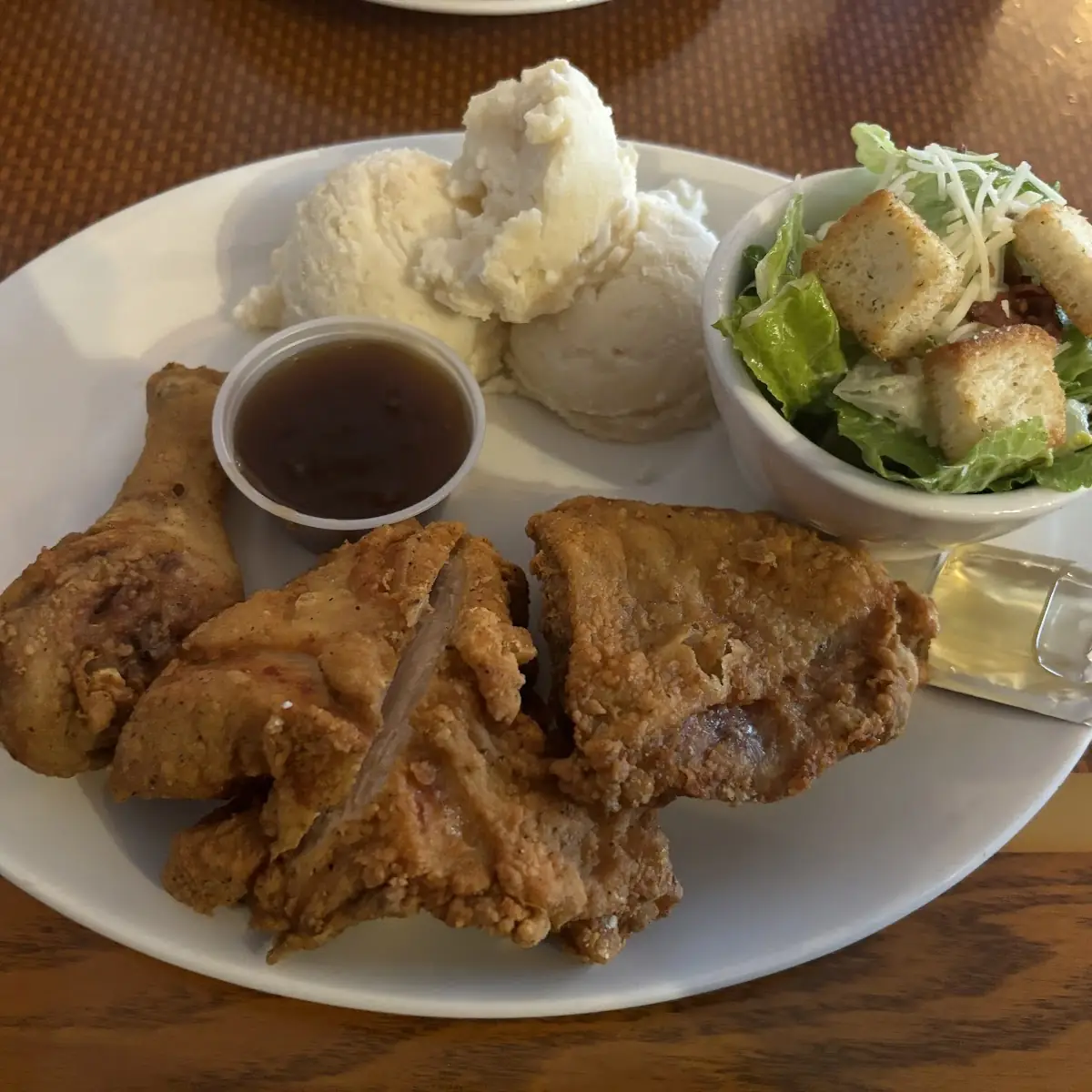 Food & drink, Falls Manor Restaurant