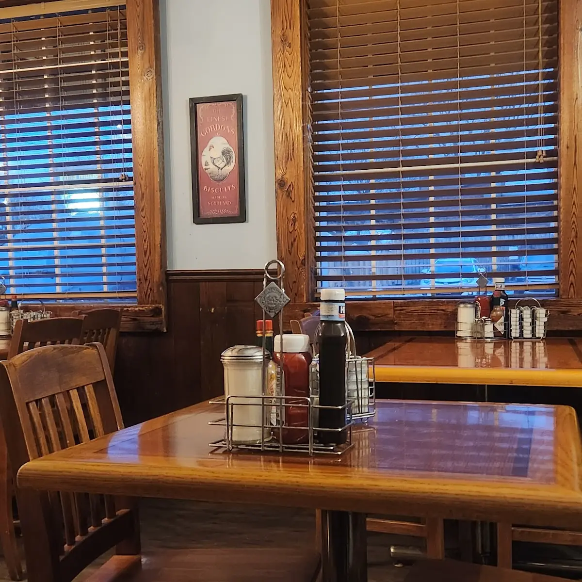 Vibe, Falls Manor Restaurant
