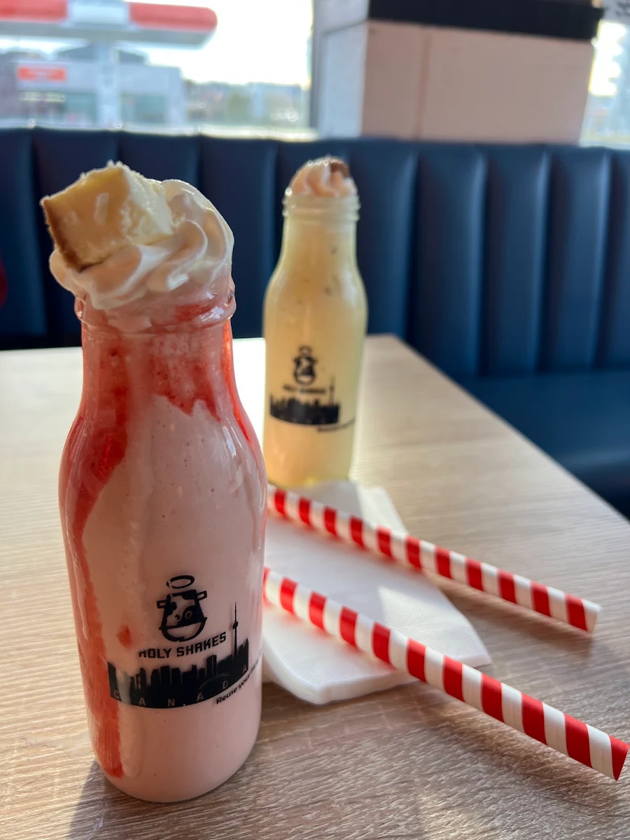 Food & drink, Holy Shakes Calgary Sage Hill