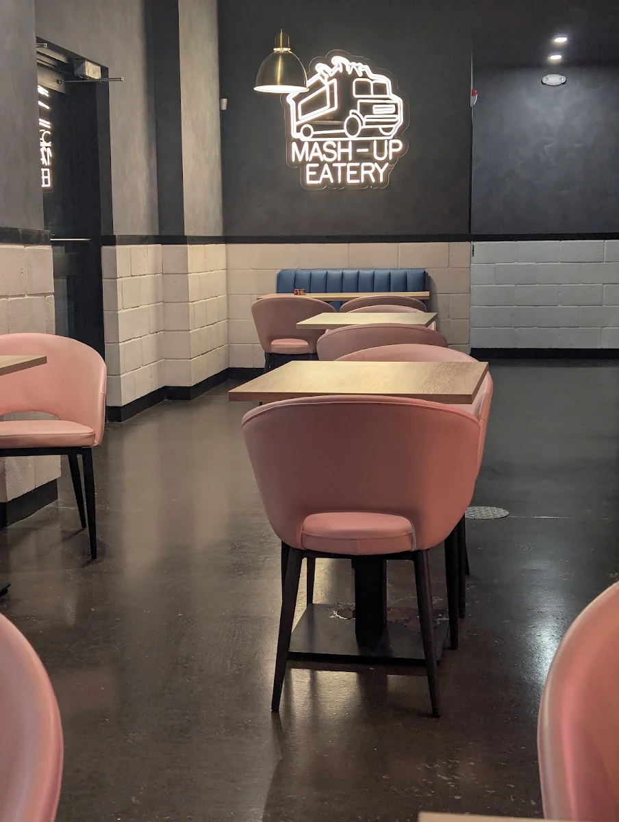 Vibe, Holy Shakes Calgary Sage Hill