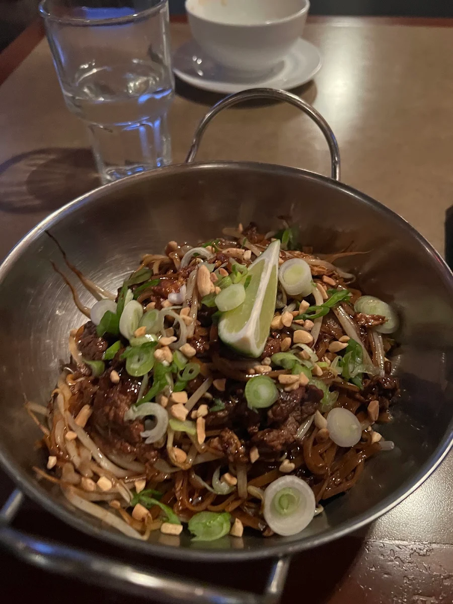 Food & drink, Les Délices Du Lao-Thai