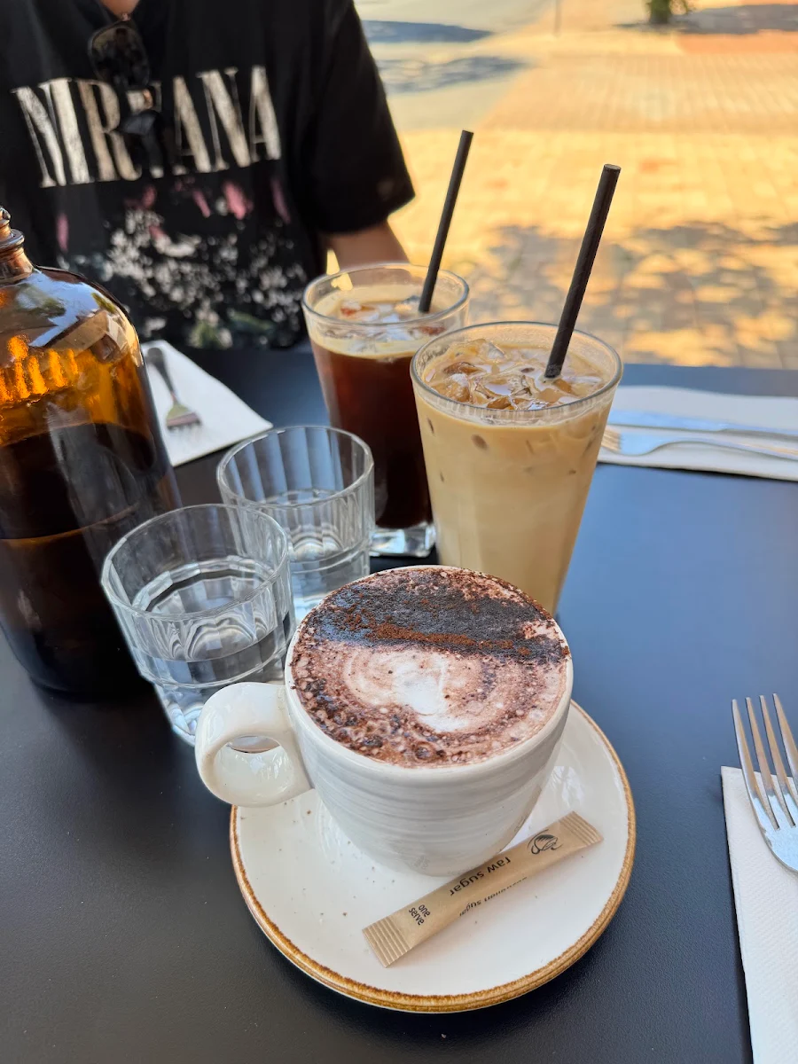 Food & drink, Decoy Cafe / Dark Horse Coffee Roasters