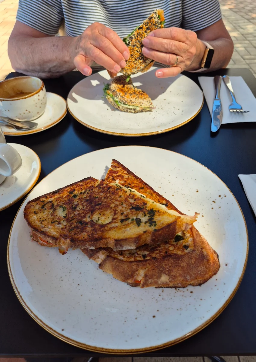 Food & drink, Decoy Cafe / Dark Horse Coffee Roasters