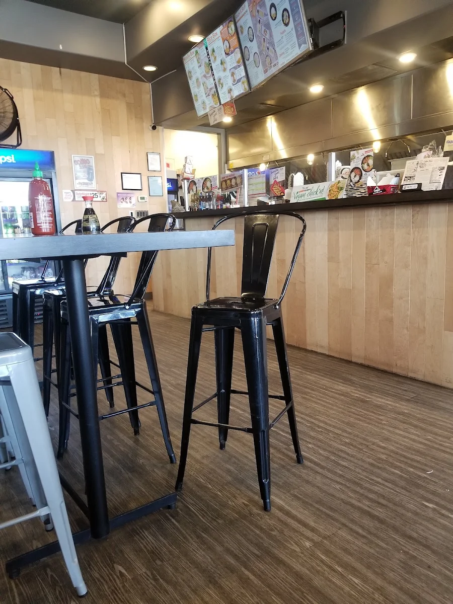 Vibe, Wok Box - Grande Prairie