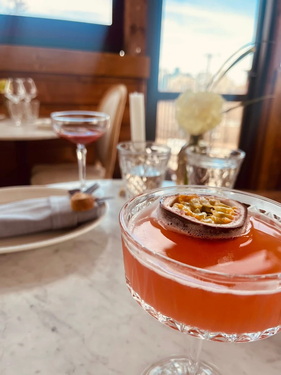 Food & drink, La Petite Iza