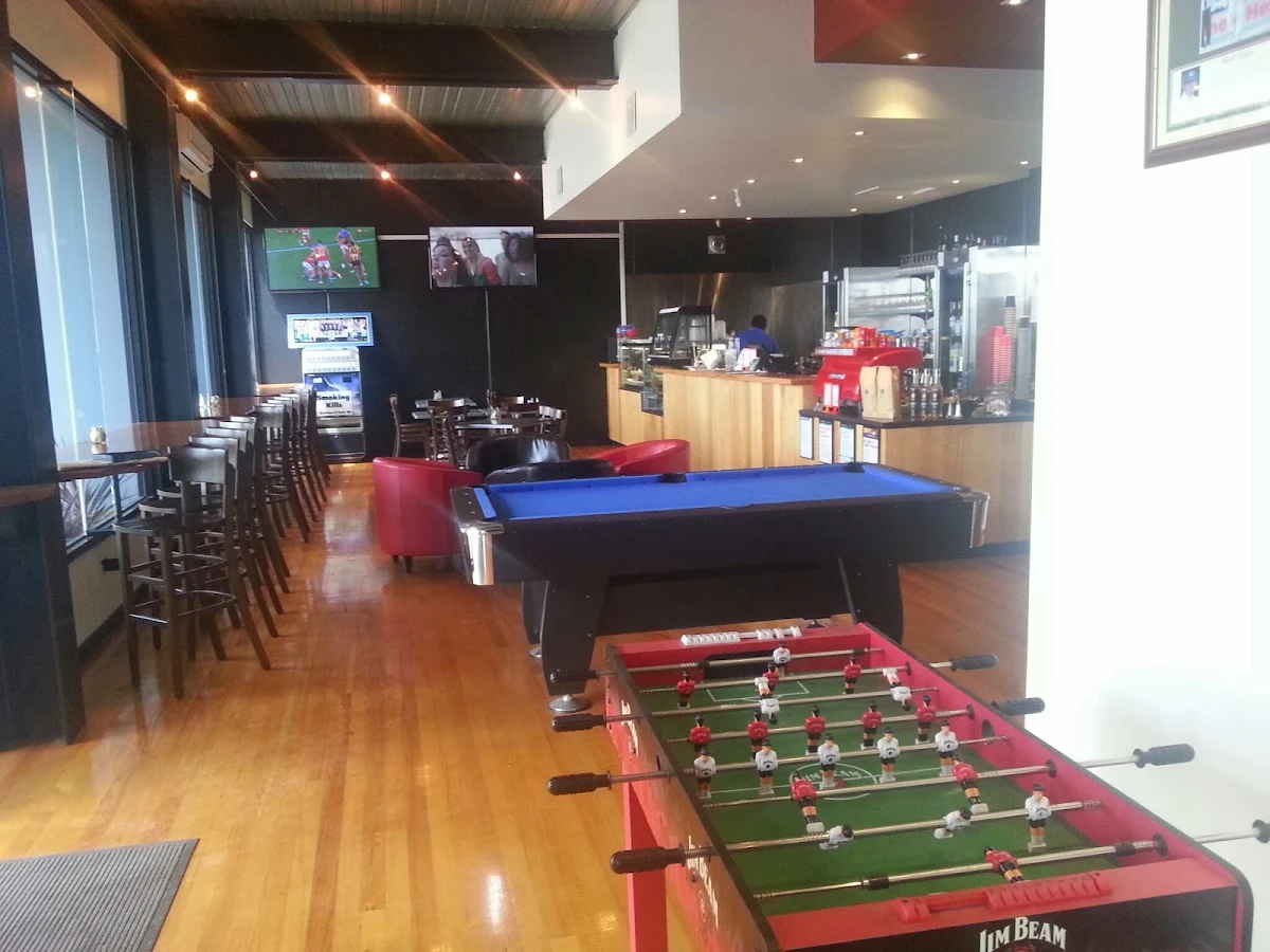 Vibe, Bolte Cafe And Kebab