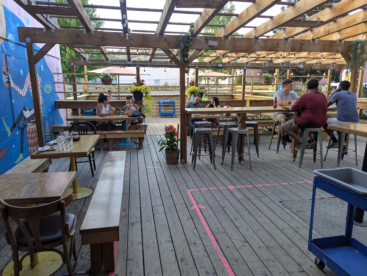Vibe, Provisions Kitchen & Catering
