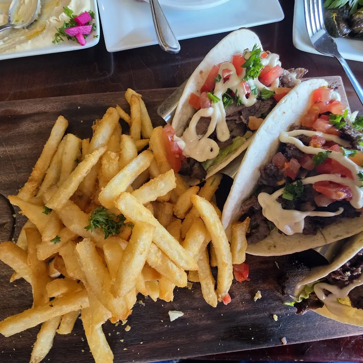 Food & drink, Windsor Palace Restaurant & Catering - Tecumseh