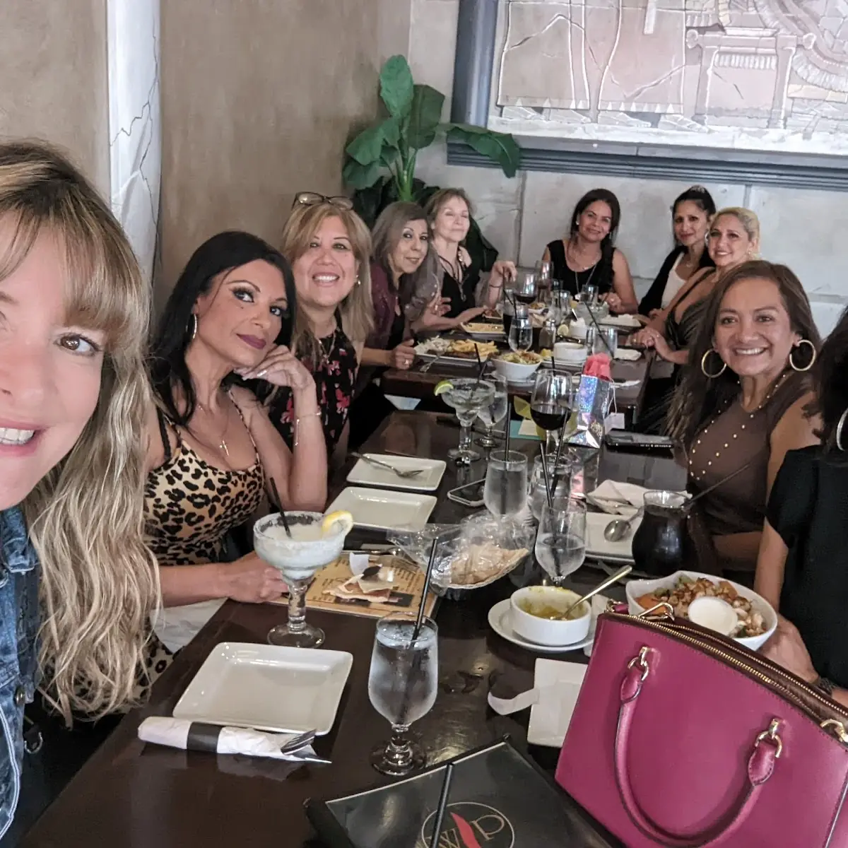 Vibe, Windsor Palace Restaurant & Catering - Tecumseh