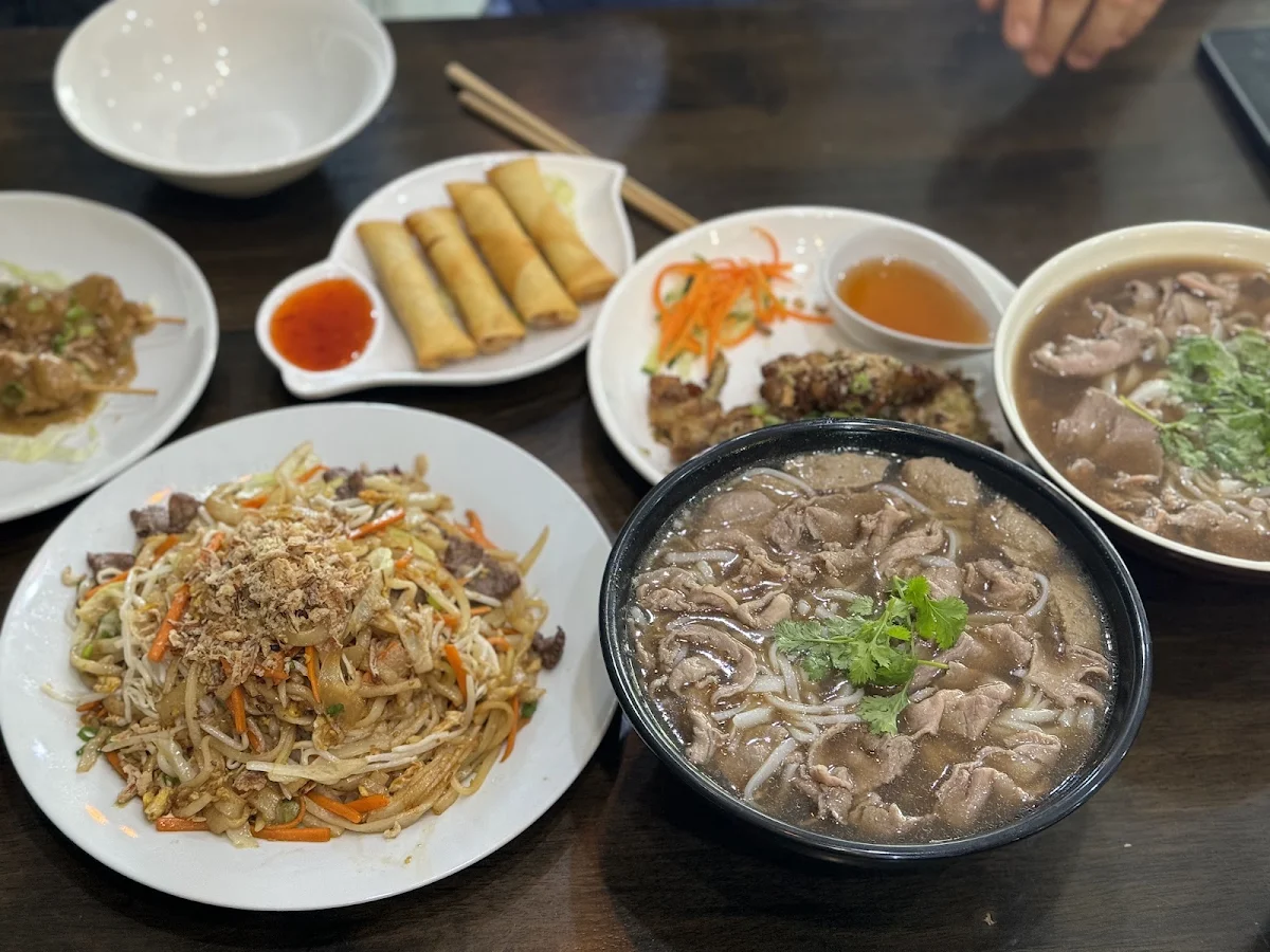 Food & drink, Viet'z Eatery