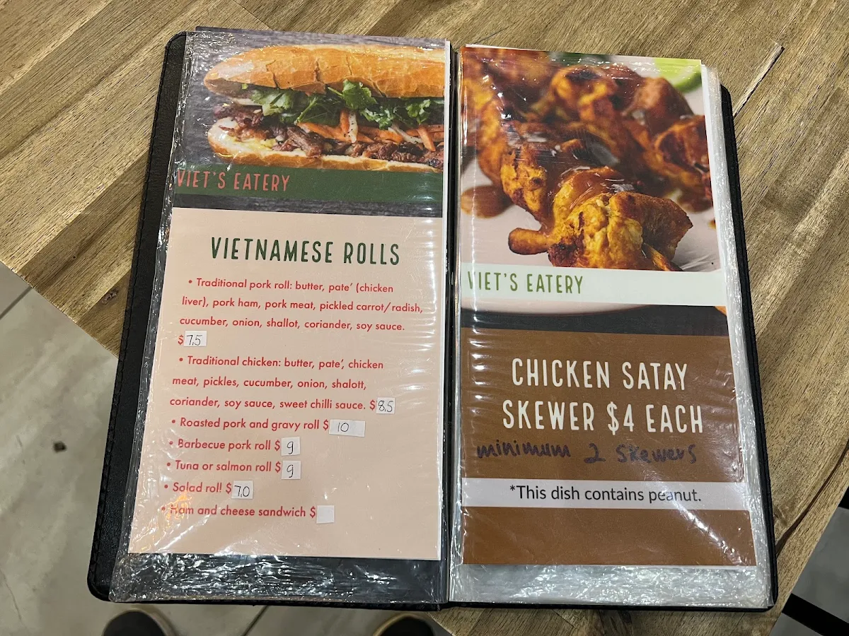Menu, Viet'z Eatery