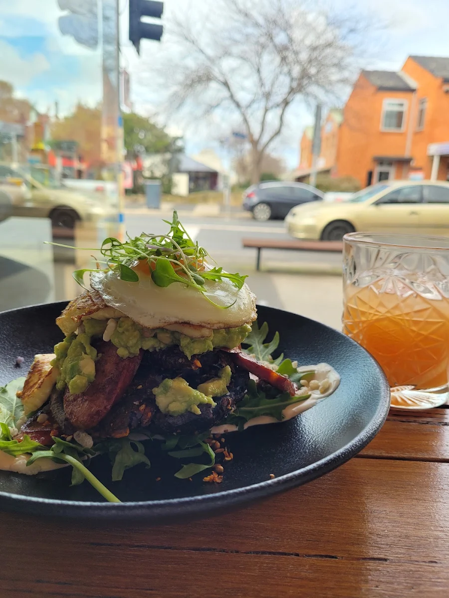 Food & drink, WoodHouse Cafe