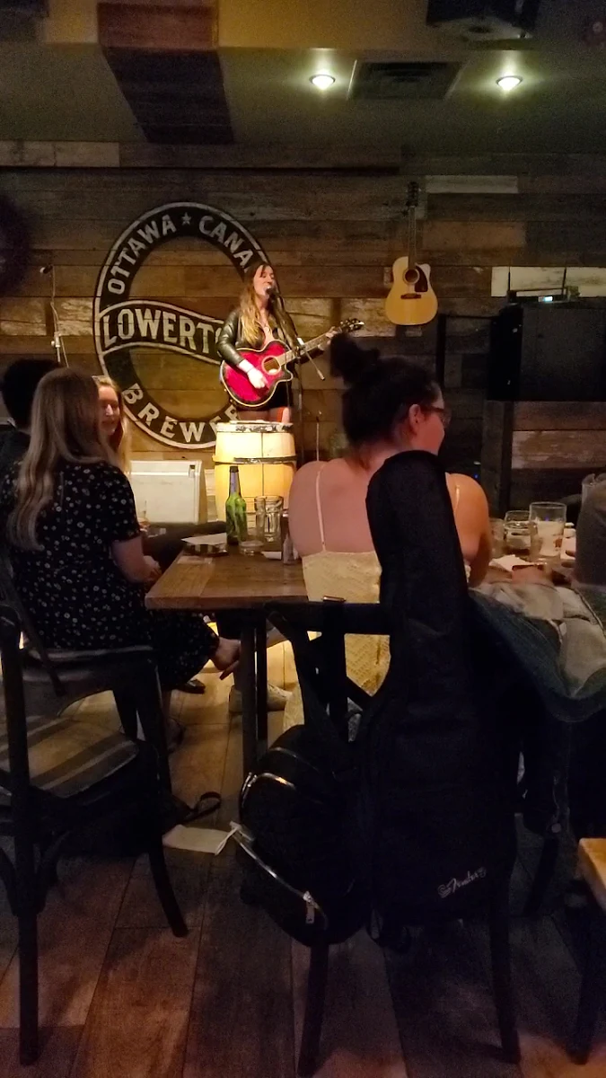 Vibe, Lowertown Brewery, ByWard Market
