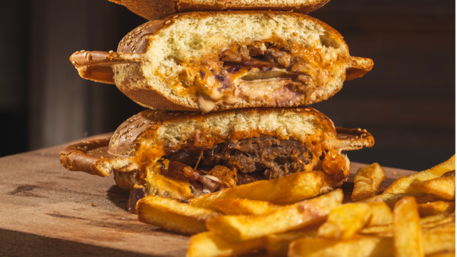 Food & drink, Cheese Curds Gourmet Burgers + Poutinerie