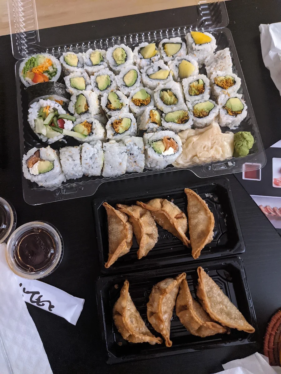 Food & drink, sushi shin